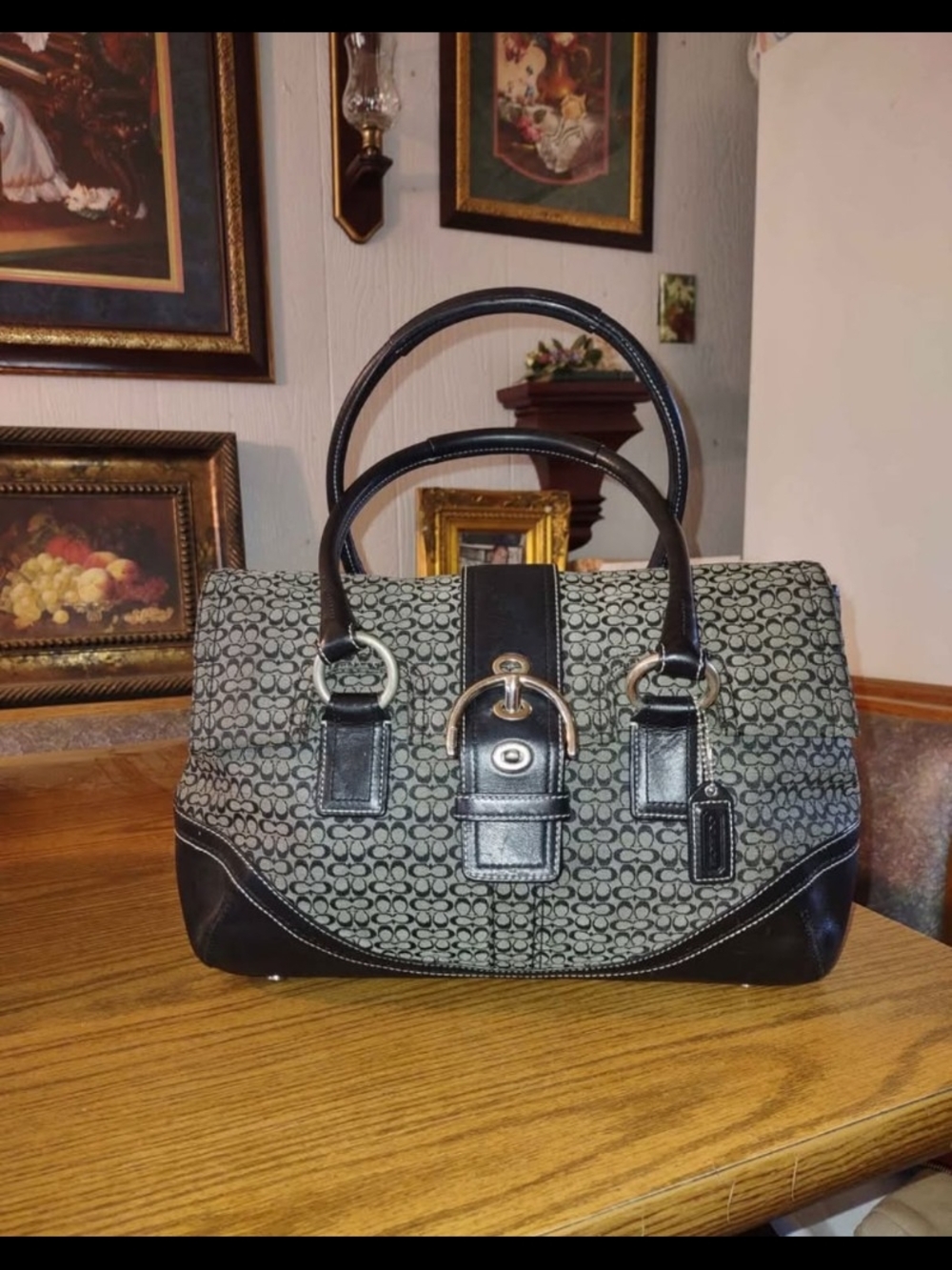 Vintage Coach SOHO Iconic Black Big Buckle Flap Over Signature Trim Shoulder Bag